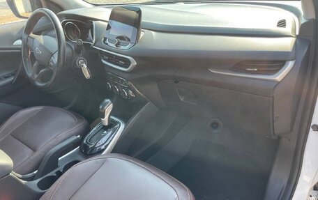 Chevrolet Tracker, 2020 год, 2 200 000 рублей, 3 фотография