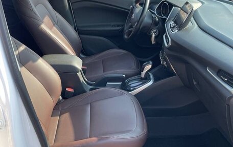 Chevrolet Tracker, 2020 год, 2 200 000 рублей, 4 фотография