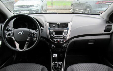 Hyundai Solaris II рестайлинг, 2014 год, 870 000 рублей, 13 фотография