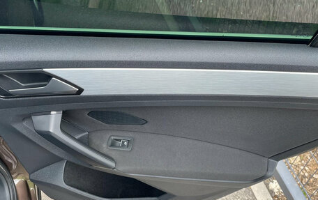 Volkswagen Tiguan II, 2018 год, 2 650 000 рублей, 20 фотография