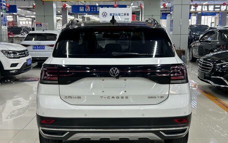 Volkswagen T-Cross I, 2022 год, 1 450 000 рублей, 5 фотография