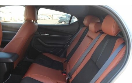 Mazda 3, 2023 год, 1 450 888 рублей, 13 фотография