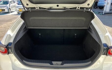 Mazda 3, 2023 год, 1 450 888 рублей, 14 фотография