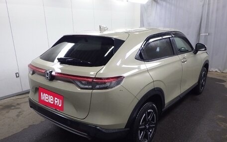 Honda Vezel, 2022 год, 1 657 000 рублей, 3 фотография