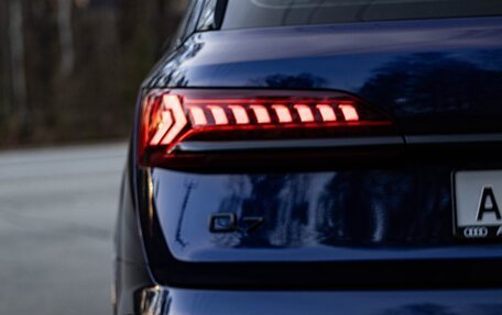 Audi Q7, 2022 год, 10 850 000 рублей, 18 фотография