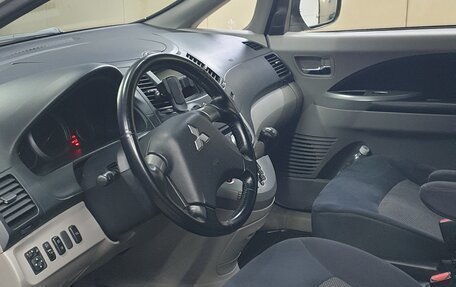 Mitsubishi Grandis, 2007 год, 960 000 рублей, 16 фотография