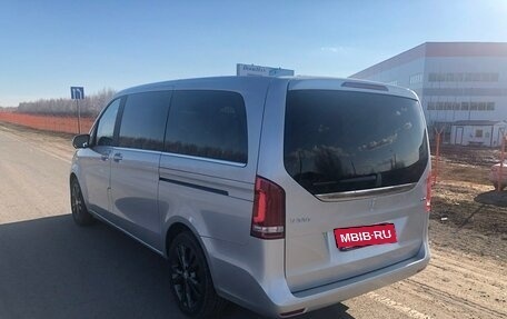 Mercedes-Benz V-Класс, 2014 год, 2 680 000 рублей, 2 фотография