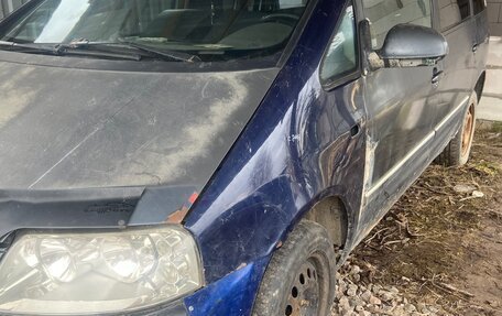 Volkswagen Sharan I рестайлинг, 2006 год, 165 000 рублей, 3 фотография