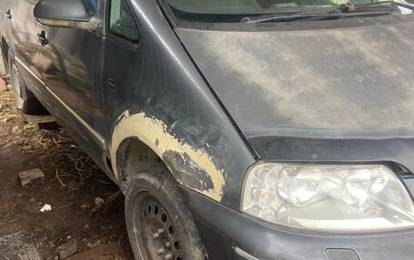 Volkswagen Sharan I рестайлинг, 2006 год, 165 000 рублей, 2 фотография