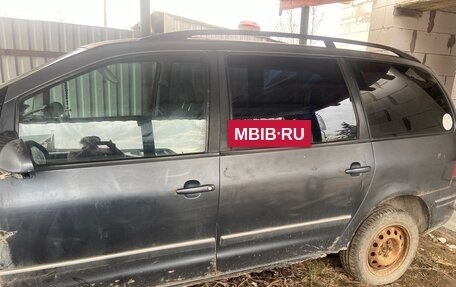 Volkswagen Sharan I рестайлинг, 2006 год, 165 000 рублей, 4 фотография