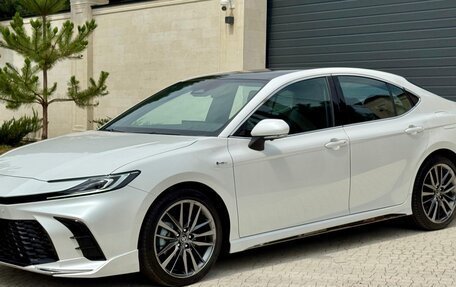 Toyota Camry, 2026 год, 4 250 000 рублей, 10 фотография