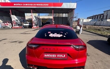 KIA Stinger I, 2018 год, 1 800 000 рублей, 2 фотография