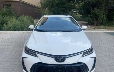 Toyota Corolla, 2023 год, 1 370 000 рублей, 2 фотография