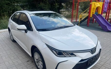 Toyota Corolla, 2023 год, 1 370 000 рублей, 4 фотография