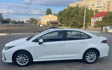 Toyota Corolla, 2023 год, 1 370 000 рублей, 6 фотография