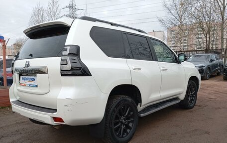 Toyota Land Cruiser Prado 150 рестайлинг 2, 2021 год, 5 350 000 рублей, 3 фотография
