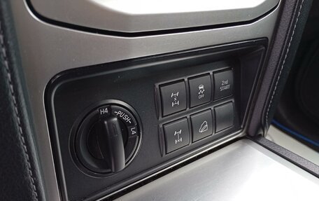 Toyota Land Cruiser Prado 150 рестайлинг 2, 2021 год, 5 350 000 рублей, 13 фотография