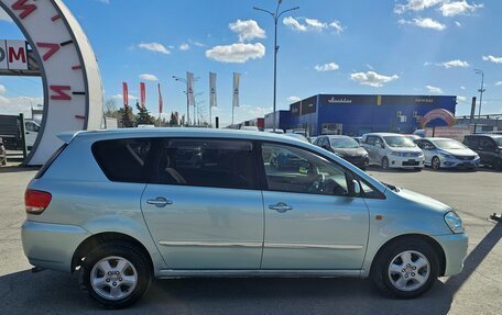 Toyota Ipsum II, 2003 год, 799 000 рублей, 8 фотография