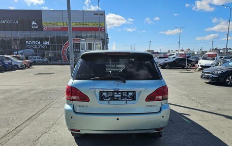 Toyota Ipsum II, 2003 год, 799 000 рублей, 6 фотография