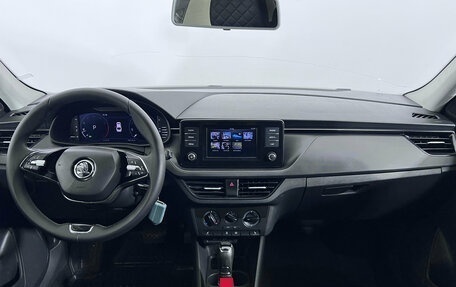 Skoda Rapid II, 2021 год, 1 029 000 рублей, 9 фотография