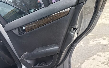 Mercedes-Benz C-Класс, 2008 год, 980 000 рублей, 17 фотография