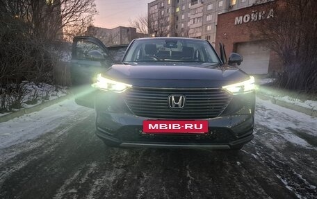Honda Vezel, 2021 год, 2 200 000 рублей, 2 фотография