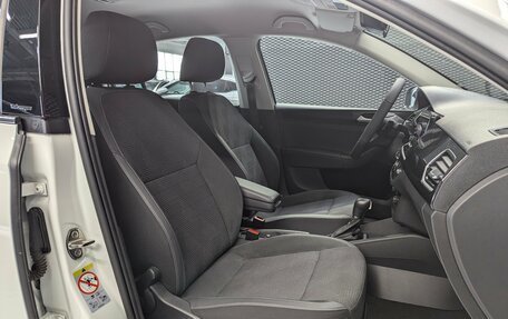 Volkswagen Polo VI (EU Market), 2021 год, 1 875 000 рублей, 19 фотография