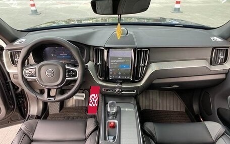 Volvo XC60 II, 2025 год, 4 680 000 рублей, 8 фотография