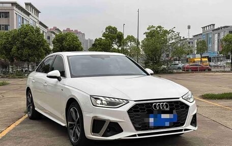 Audi A4, 2022 год, 2 650 000 рублей, 1 фотография