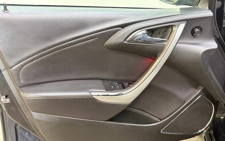 Opel Astra J, 2010 год, 520 000 000 рублей, 11 фотография