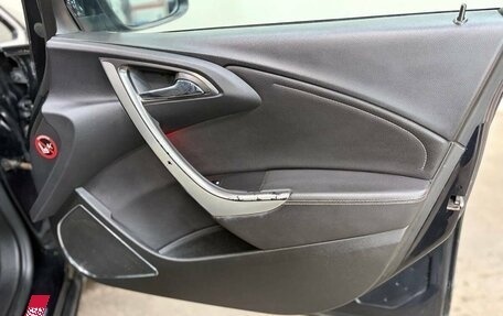 Opel Astra J, 2010 год, 520 000 000 рублей, 12 фотография