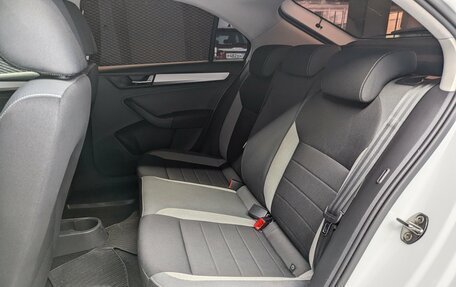 Skoda Rapid I, 2019 год, 1 500 000 рублей, 13 фотография