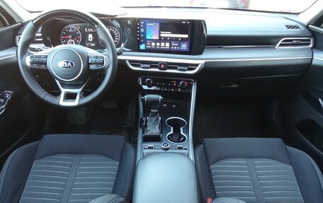 KIA K5, 2021 год, 1 870 000 рублей, 3 фотография