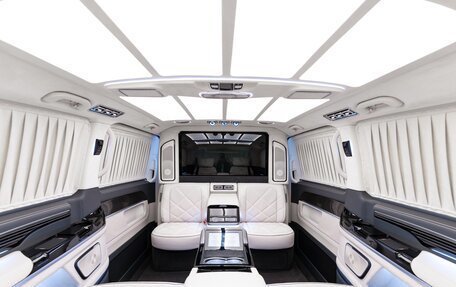 Mercedes-Benz V-Класс, 2025 год, 35 880 000 рублей, 6 фотография