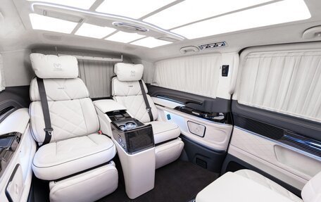 Mercedes-Benz V-Класс, 2025 год, 35 880 000 рублей, 8 фотография