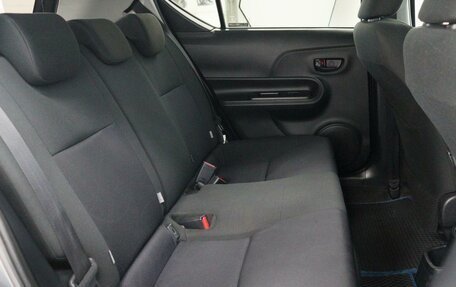 Toyota Aqua I, 2017 год, 1 200 000 рублей, 9 фотография