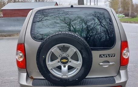 Chevrolet Niva I рестайлинг, 2016 год, 799 000 рублей, 8 фотография