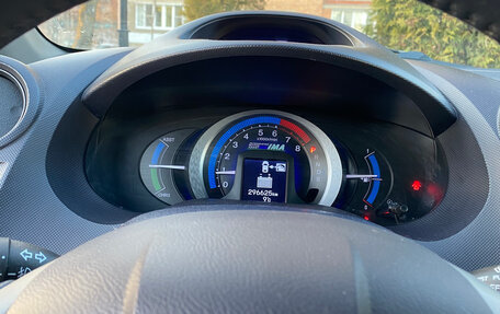 Honda Insight II рестайлинг, 2009 год, 670 000 рублей, 9 фотография