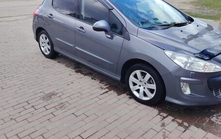 Peugeot 308 II, 2010 год, 435 000 рублей, 2 фотография