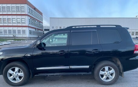 Toyota Land Cruiser 200, 2010 год, 3 500 000 рублей, 6 фотография