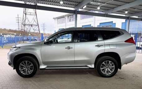 Mitsubishi Pajero Sport III рестайлинг, 2018 год, 2 999 000 рублей, 2 фотография