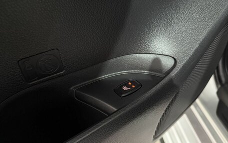 Mitsubishi Pajero Sport III рестайлинг, 2018 год, 2 999 000 рублей, 21 фотография