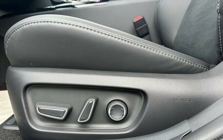 Toyota Camry, 2025 год, 4 550 000 рублей, 15 фотография