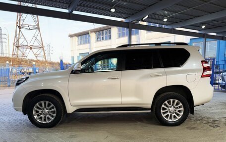 Toyota Land Cruiser Prado 150 рестайлинг 2, 2016 год, 3 850 000 рублей, 2 фотография