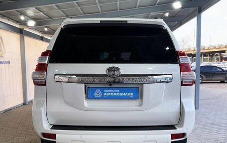 Toyota Land Cruiser Prado 150 рестайлинг 2, 2016 год, 3 850 000 рублей, 4 фотография