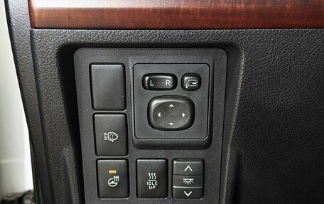 Toyota Land Cruiser Prado 150 рестайлинг 2, 2016 год, 3 850 000 рублей, 18 фотография