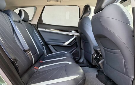 Geely Atlas, 2024 год, 2 749 000 рублей, 16 фотография