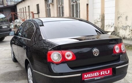Volkswagen Passat B6, 2008 год, 750 000 рублей, 2 фотография