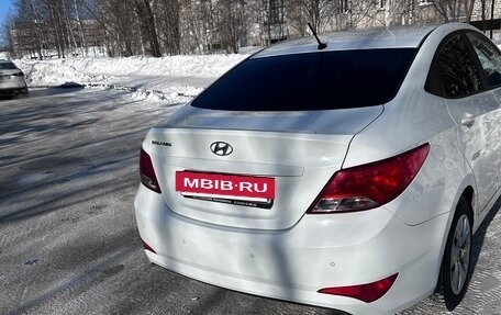 Hyundai Solaris II рестайлинг, 2016 год, 815 000 рублей, 5 фотография