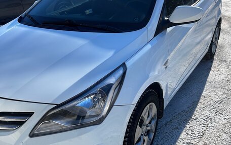 Hyundai Solaris II рестайлинг, 2016 год, 815 000 рублей, 7 фотография